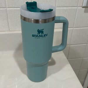 Stanley - 40oz